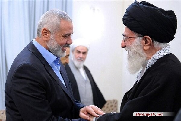 الإمام الخامنئي لإسماعيل هنية: إيران لن تدخر جهداً لدعم الشعب الفلسطيني المظلوم