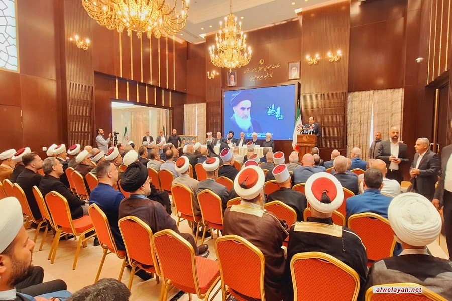 ندوة في السفارة الإيرانية في الذكرى الـ36 لرحيل الإمام الخميني(ره)