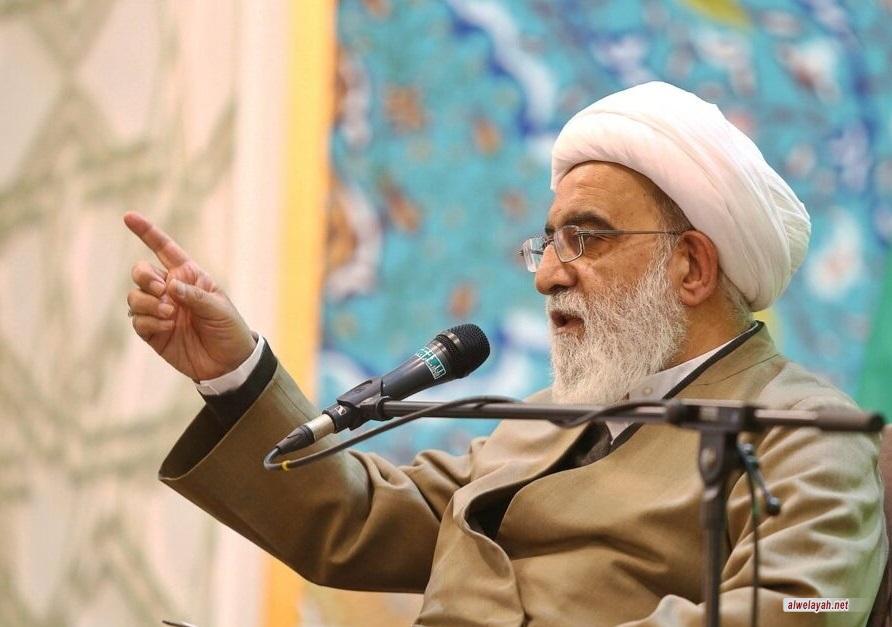 آية اللّه شب‌زنده‌دار: القائد الشهيد كان يرى الفقه أساسًا لإدارة جميع شؤون المجتمع