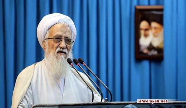 خطيب جمعة طهران: زيارة الأسد تحمل رسالة واضحة إلى إسرائيل وأميركا