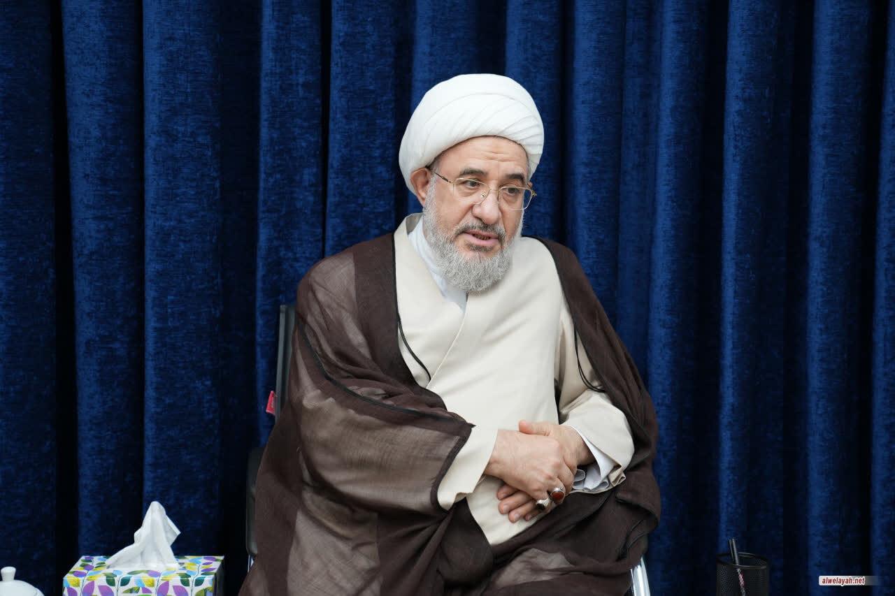 في رسالةٍ إلى شباب العالم..آية اللّه الأراكيّ: إراقة دم ترامب ونتنياهو وشركائهما أمرٌ واجبٌ.. على الشباب الغيارى في جميع أنحاء العالم تنفيذ حكم اللّه