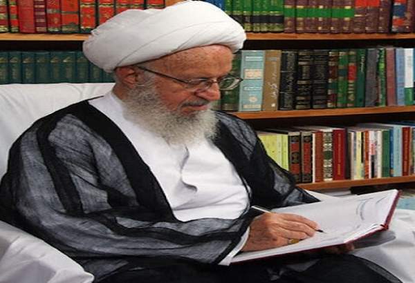 آية الله العظمى مکارم الشيرازي: على علماء الإسلام أن يدعوا للوحدة ويحذروا من الفتنة بين المسلمين