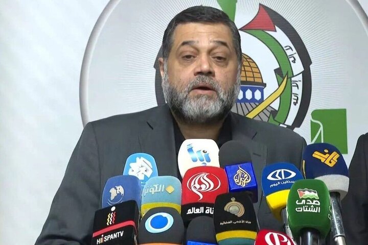 حمدان: لن يقبل أي فلسطيني بتسليم السلاح وشعبنا أحوج ما يكون للسلاح والمقاومة