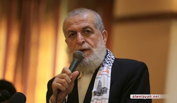 الشيخ نافذ عزام: هناك مقاومة ناهضة في الضفة.. عندما التقينا قائد الثورة شعرنا شعور "حسنين هيكل" عندما التقى الإمام الخميني(ره)