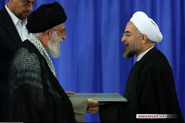 قائد الثورة الإسلامية ينصب الرئيس المنتخب روحاني رئيساً لولاية رئاسية ثانية