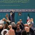 قائد الثورة الإسلامية: الانتخابات هي الركيزة الأساسية للجمهورية الإسلامية