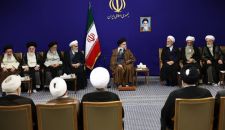 الإمام الخامنئي: المرحوم النائيني فقيه استثنائي وركن راسخ من أركان الحوزة العلمية العريقة في النجف