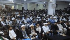 علماء باكستان يبايعون قائد الثورة الإسلامية