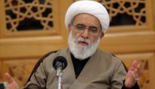 آية اللّه شَب زِندِه‌دار يدعو جميع المسلمين إلى متابعة الانتقام لدم القائد الشهيد (رضوان اللّه تعالى عليه)